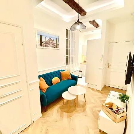 Apartment Magnifique 2 Pieces En Plein Coeur Du Vieux